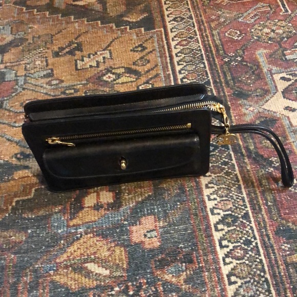 CHANEL second Clutch bag Turn Lock clamskin Authentic - Picture 12 of 16